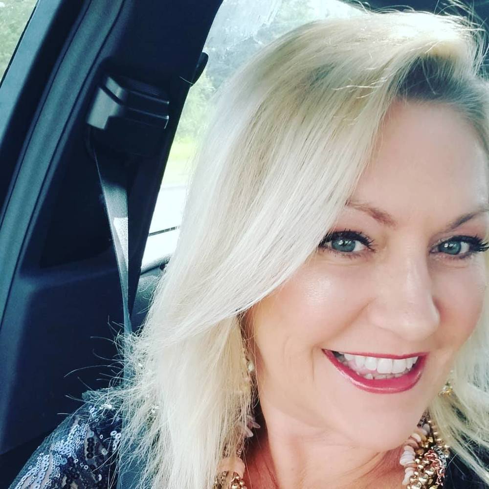 Meet your Posher, Shirley